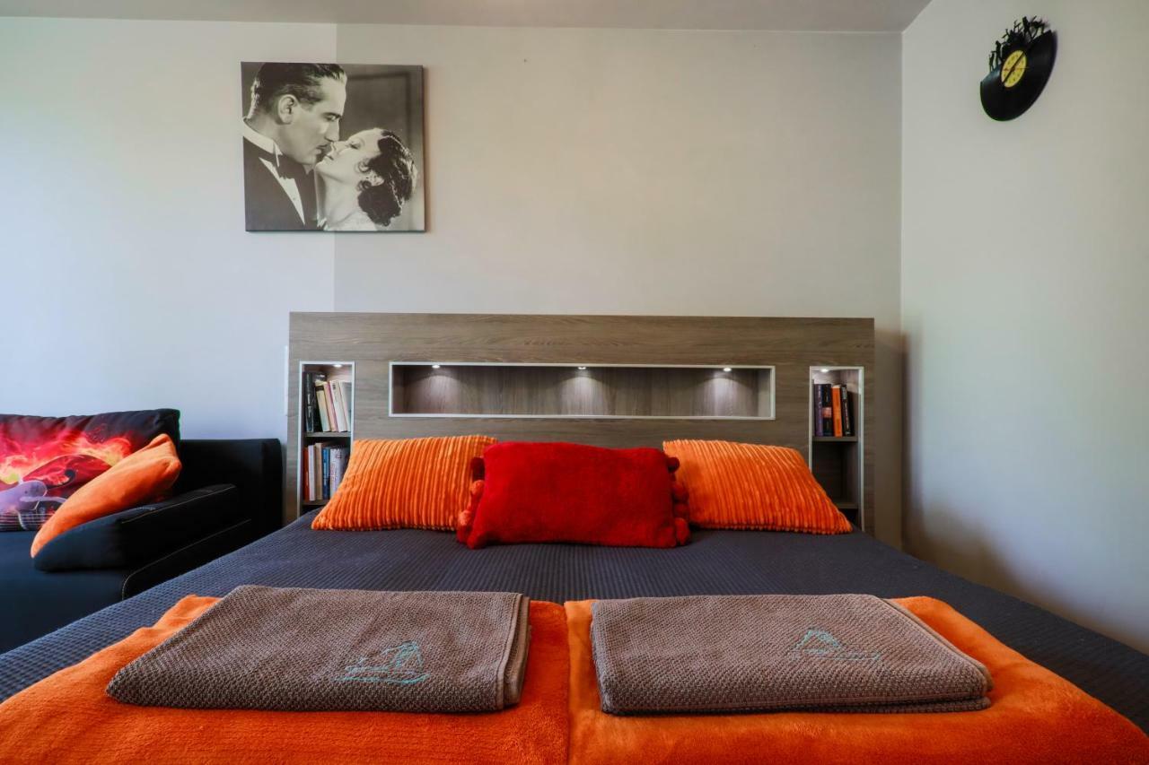 Apartment Sloneczny Grodek 51 กรูเดก นาด ดูไนต์เซม ภายนอก รูปภาพ
